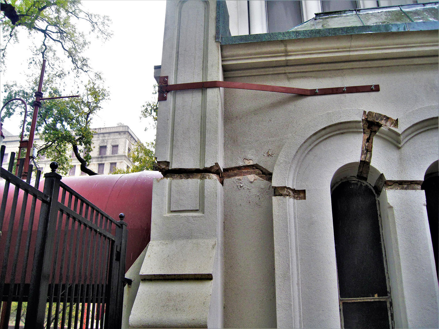 Annunciation Church cracking walls