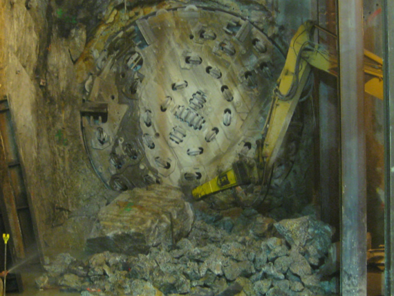 breakthrough of a tunnel boring machine